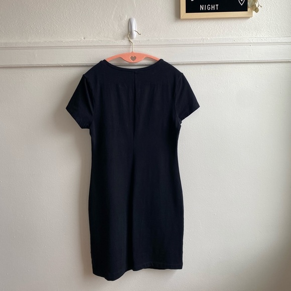 Simple Black Dress - Picture 2 of 3